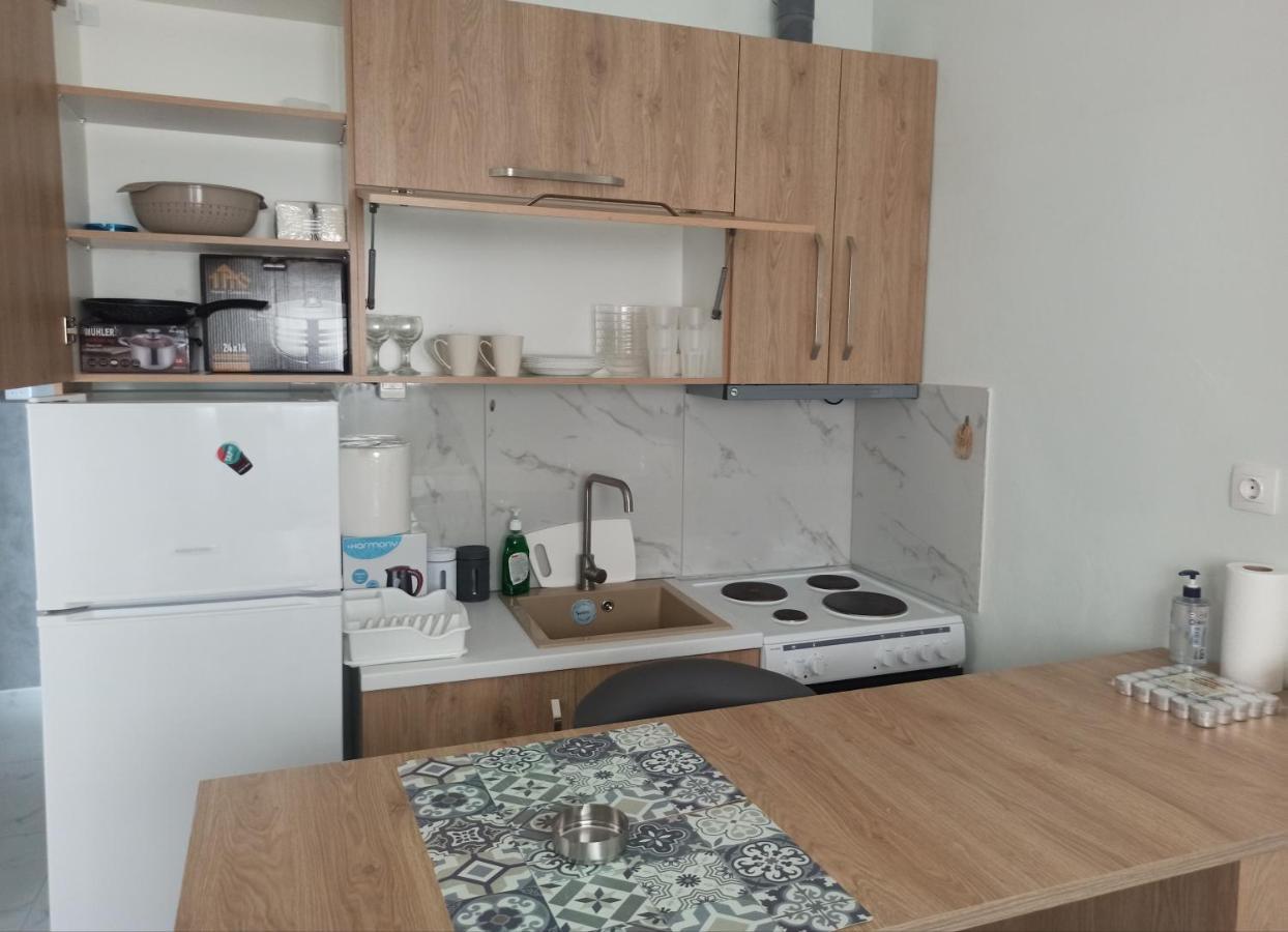 Axas Apartments Michaniona Екстер'єр фото